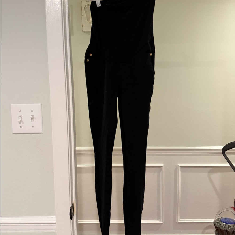 7 For All Mankind maternity ponte Black Skinny Pants from a pea in the pod